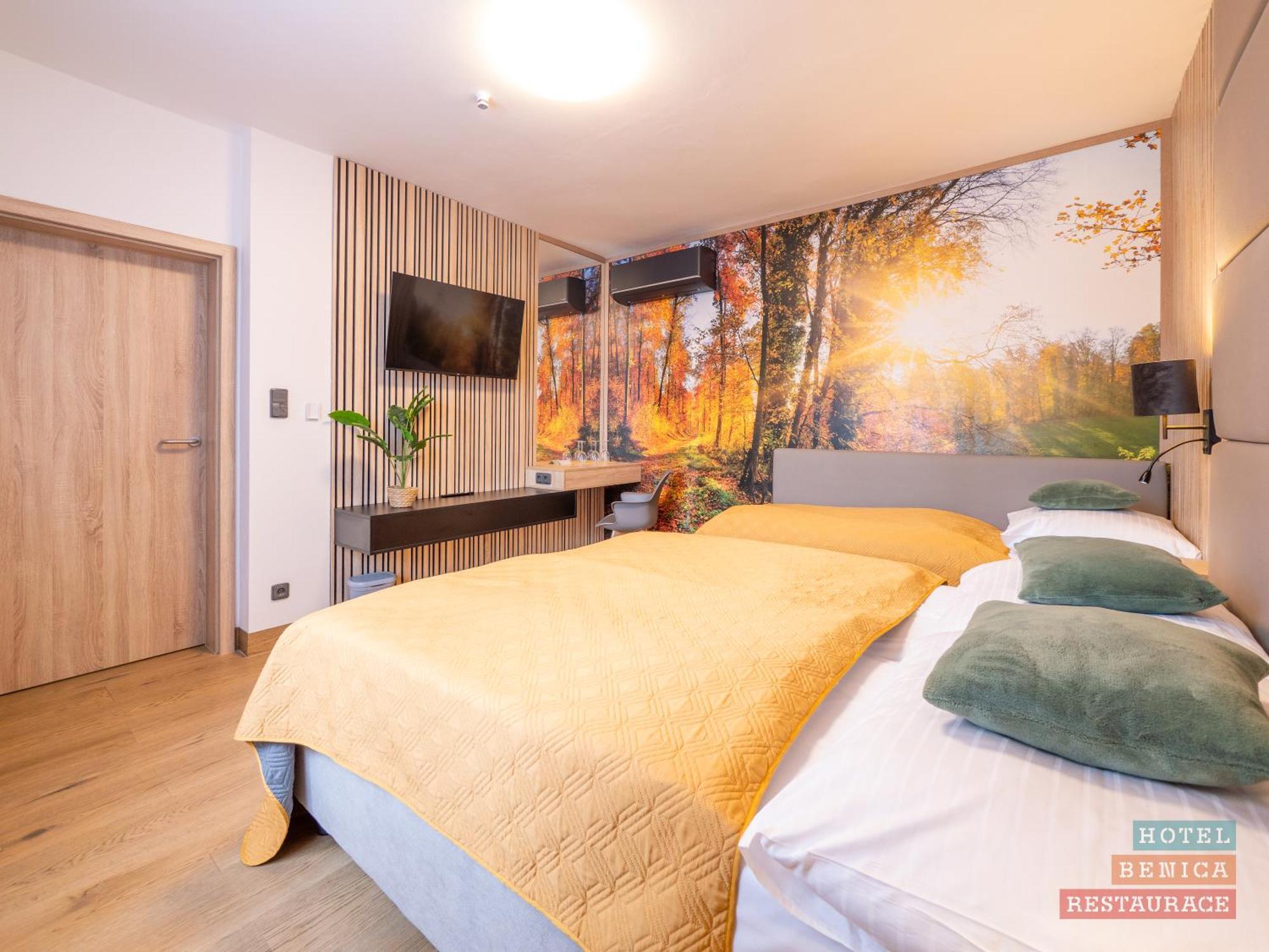 Benica Otel Benesov  Dış mekan fotoğraf