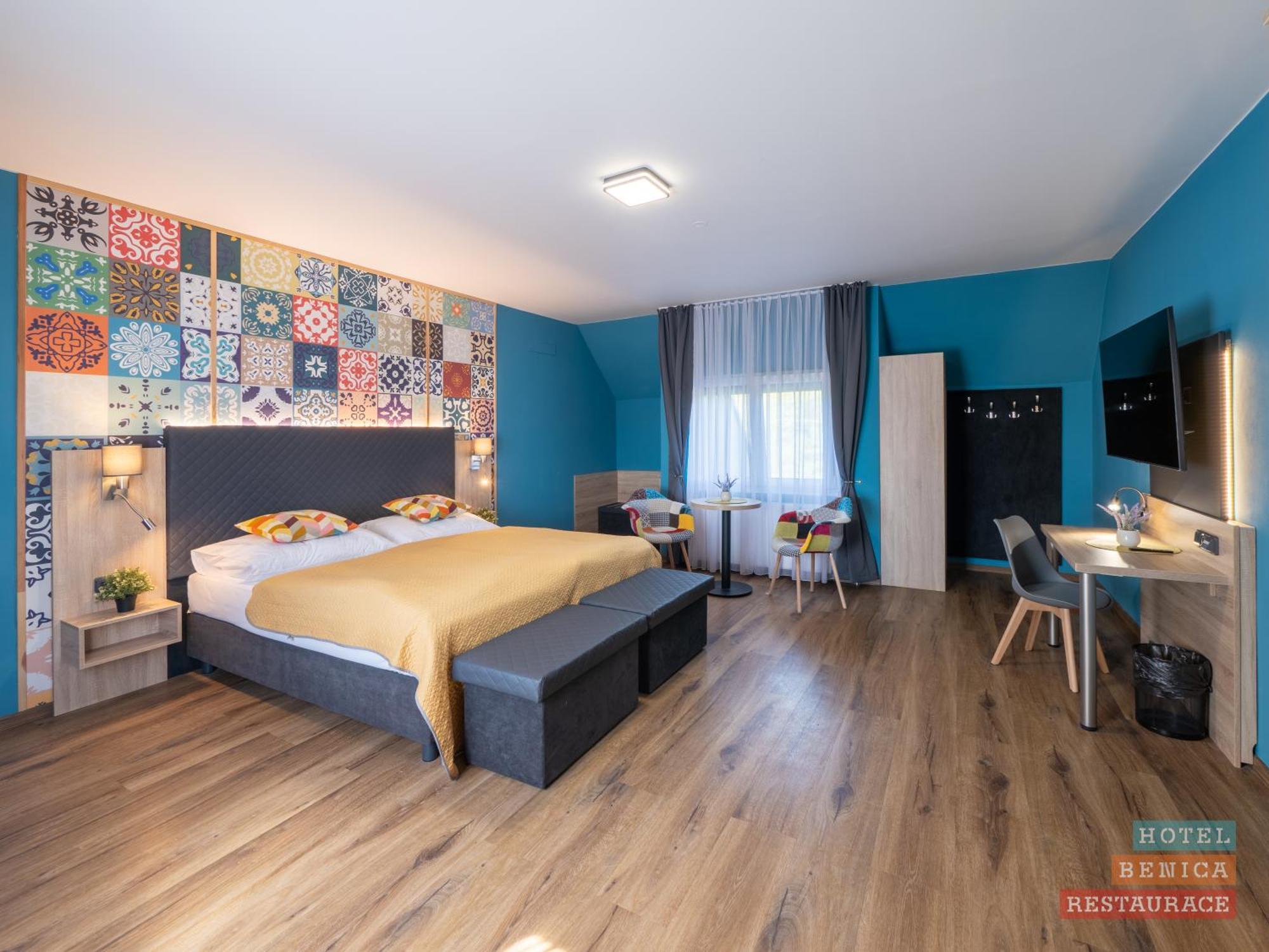 Benica Otel Benesov  Dış mekan fotoğraf
